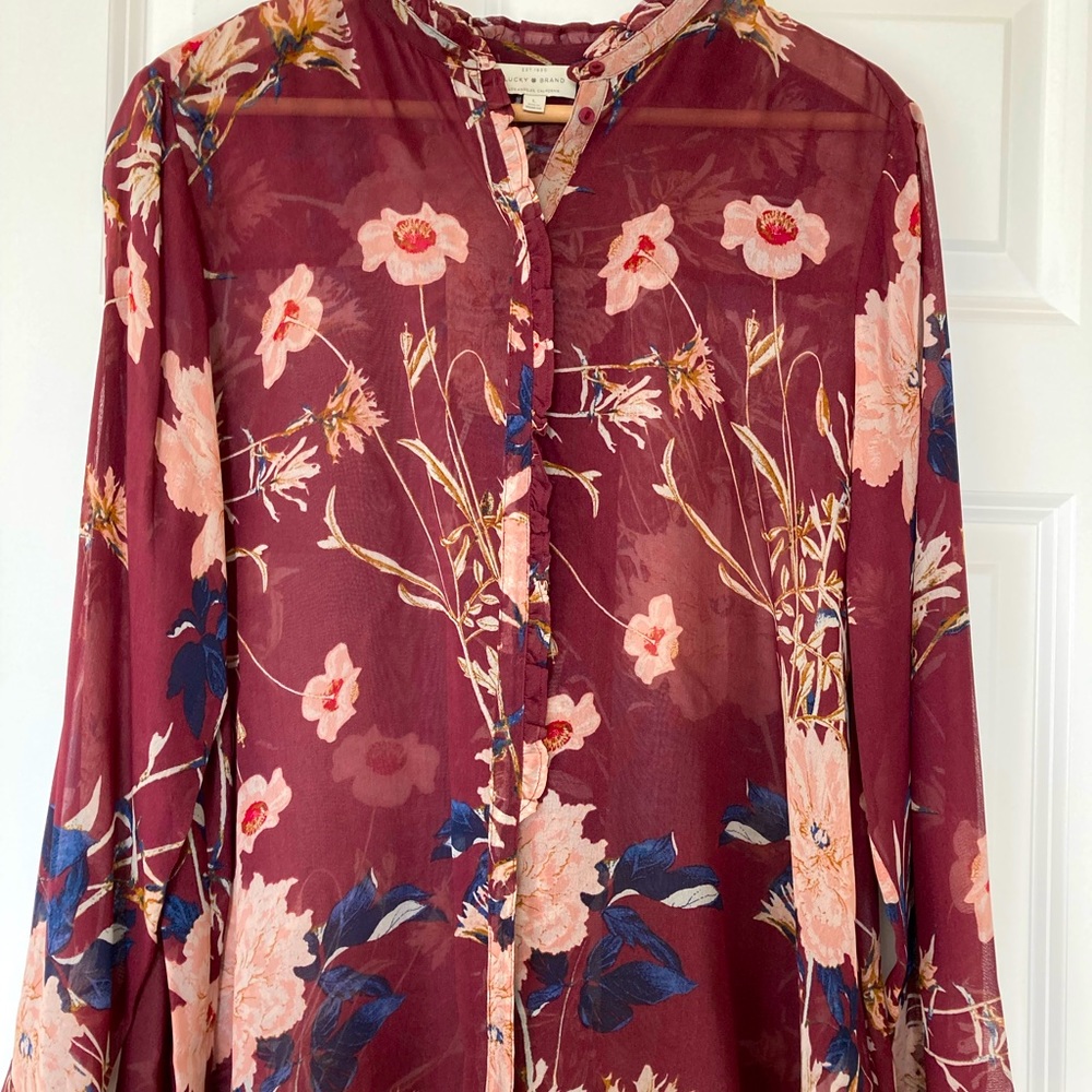 Lucky Brand sheer burgundy floral blouse Sz Large